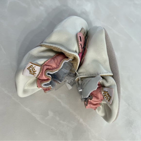 Genuine Leather Baby Infant Shoes Tickle Toes Elastic Enclosure Slip-on Moccasin - Picture 7 of 7